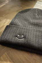 Lataa kuva Galleria-katseluun, Musta Happy pipo